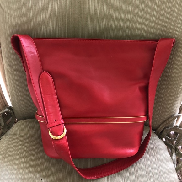 Susan Gail Handbags - SUSAN GAIL Genuine Leather BELLIDO Vintage Shoulder Bag - Made in Spain